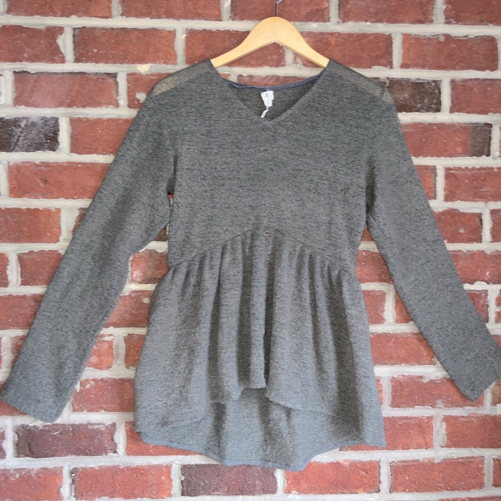 Grey/ beige super soft boho sweater with high low hem & wooden buttons